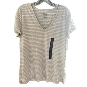 Banana Republic Timeless Tee Large Gray Stripe V Neck Short Sleeve NWT